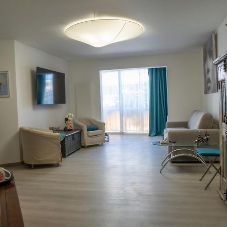 T2! 3 Ou 4 Personnes Centre Ville Neuf Avec Garage Sanary-sur-Mer Exterior photo